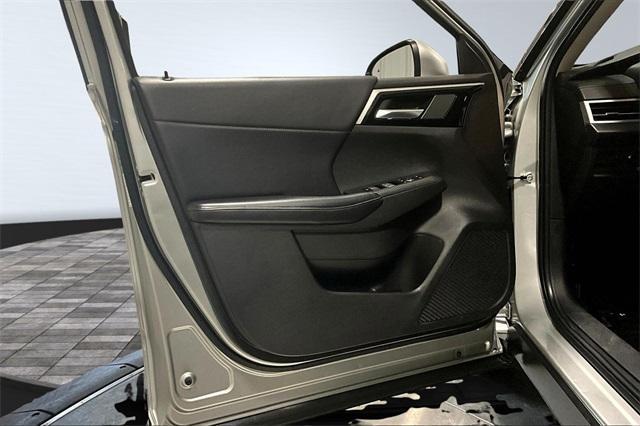 used 2023 Mitsubishi Outlander PHEV car, priced at $21,985