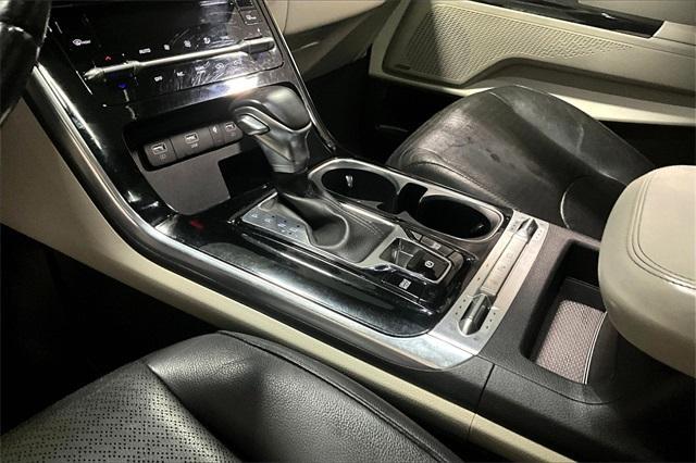 used 2022 Kia Carnival car, priced at $26,473