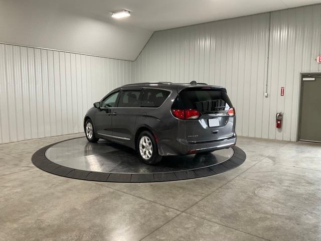 used 2020 Chrysler Pacifica car, priced at $18,460
