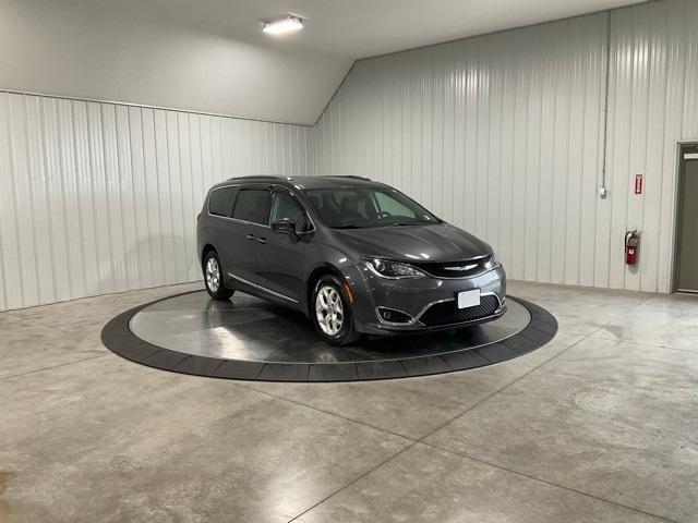 used 2020 Chrysler Pacifica car, priced at $18,460