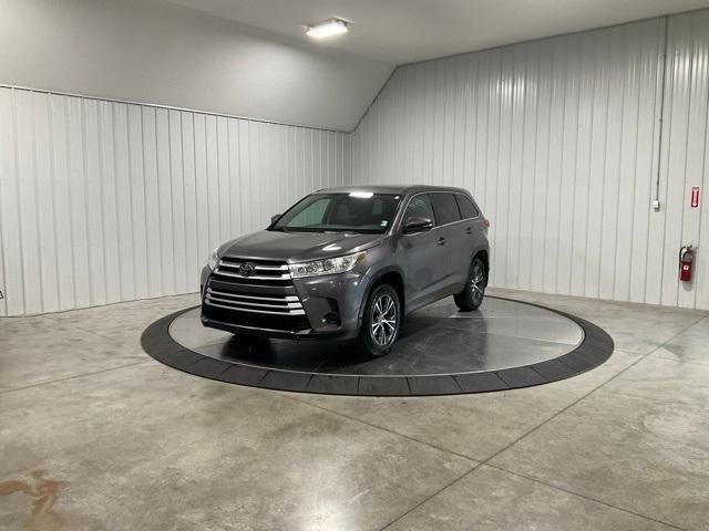 used 2018 Toyota Highlander car, priced at $15,965