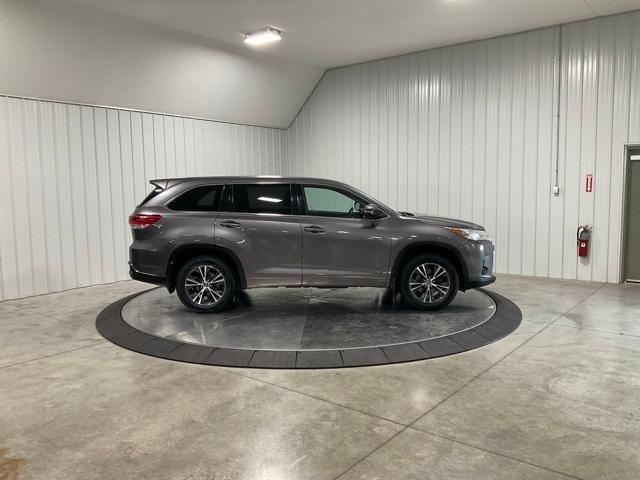 used 2018 Toyota Highlander car, priced at $15,965