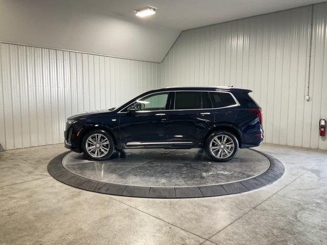 used 2022 Cadillac XT6 car, priced at $27,319