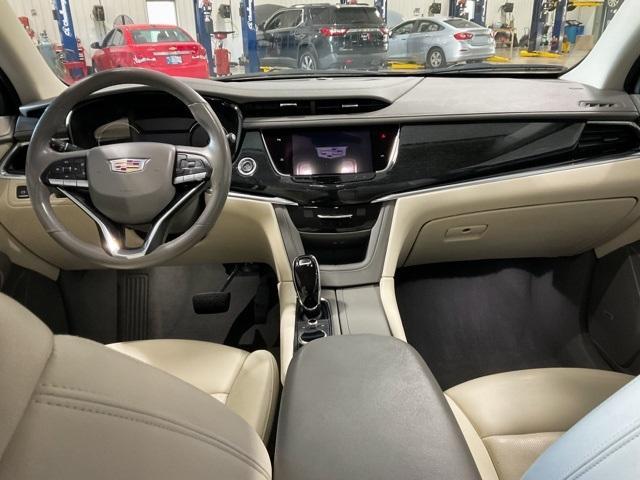 used 2022 Cadillac XT6 car, priced at $27,319