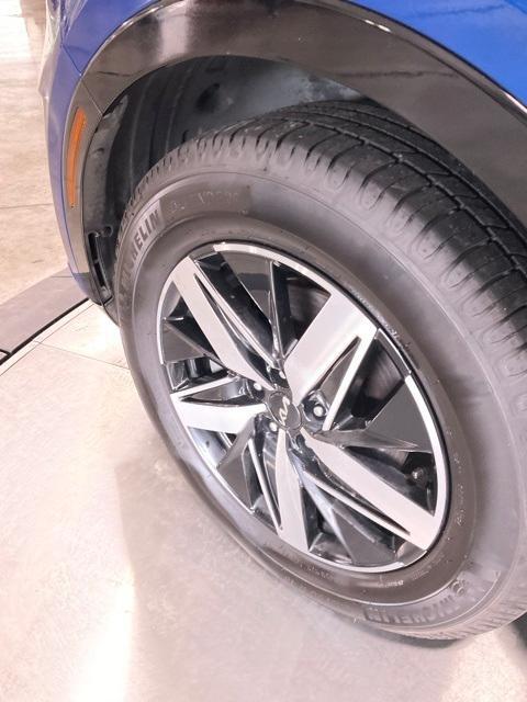 used 2022 Kia Sorento car, priced at $24,611