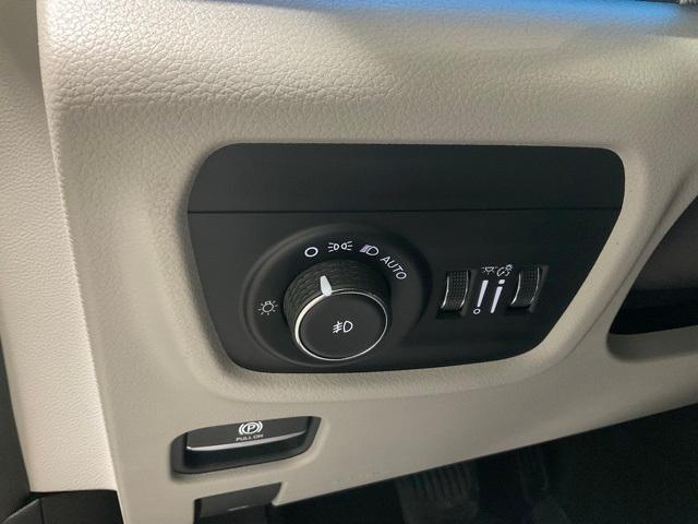 used 2021 Jeep Grand Cherokee L car, priced at $27,932