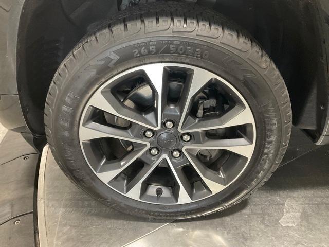 used 2021 Jeep Grand Cherokee L car, priced at $27,932