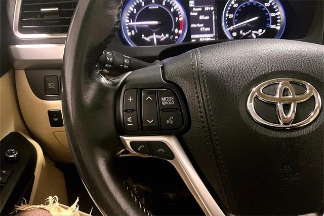 used 2017 Toyota Highlander car, priced at $25,122