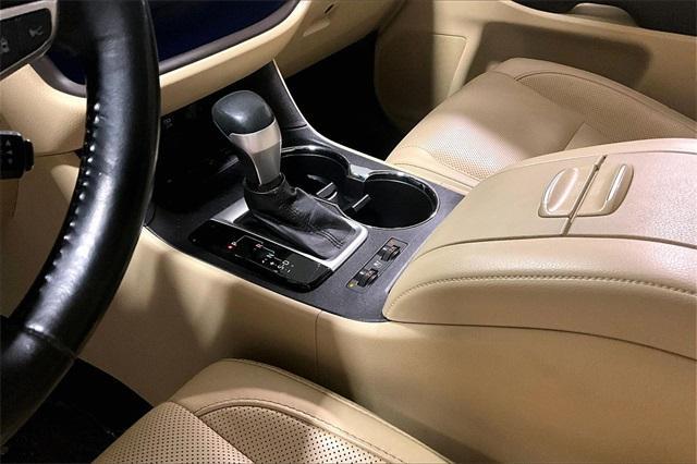 used 2017 Toyota Highlander car, priced at $25,122