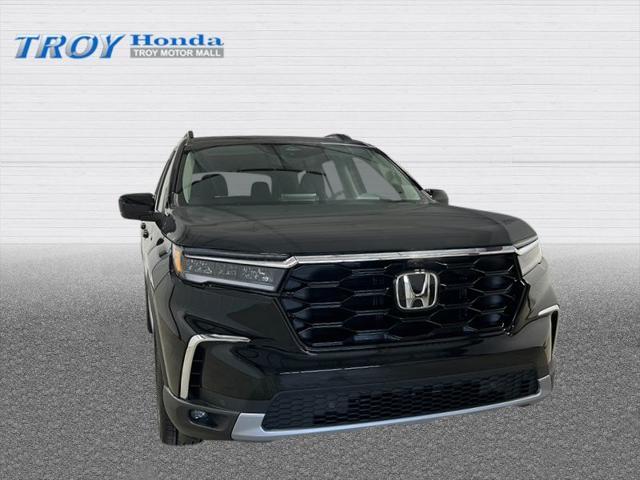 new 2025 Honda Pilot car, priced at $54,260