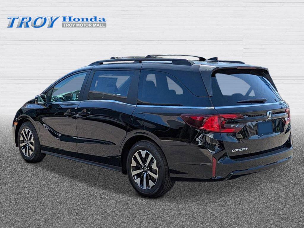 new 2026 Honda Odyssey car, priced at $43,840