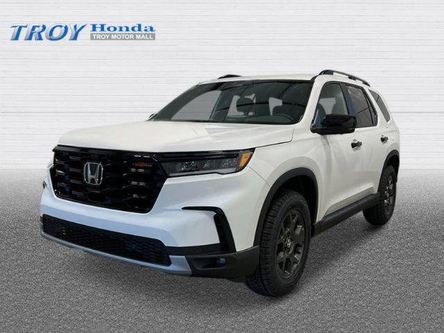 new 2025 Honda Pilot car, priced at $51,305