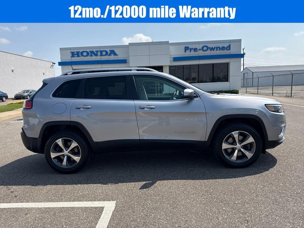 used 2019 Jeep Cherokee car, priced at $16,990
