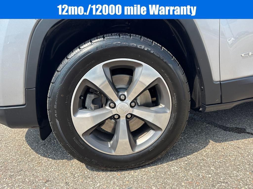 used 2019 Jeep Cherokee car, priced at $16,990