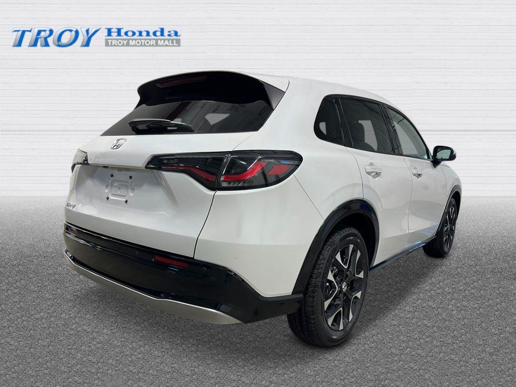 new 2026 Honda HR-V car, priced at $32,900