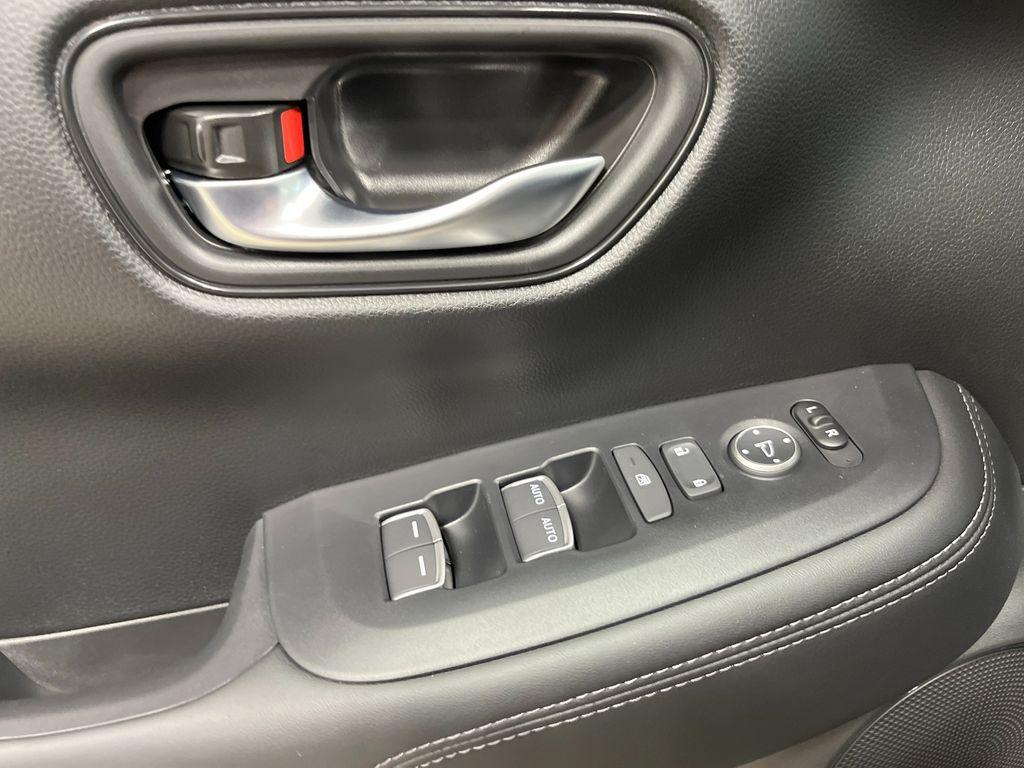 new 2026 Honda HR-V car, priced at $33,000