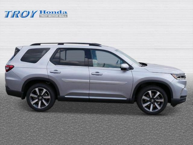 new 2025 Honda Pilot car, priced at $51,500