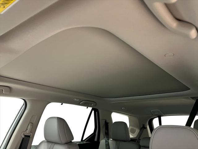 new 2025 Honda Pilot car, priced at $52,020