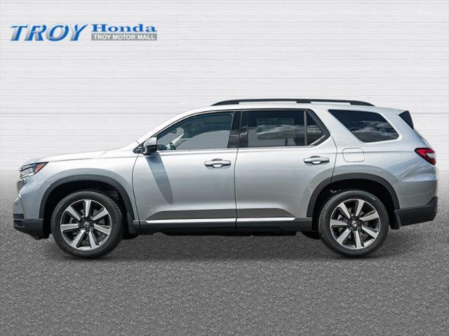 new 2025 Honda Pilot car, priced at $52,020
