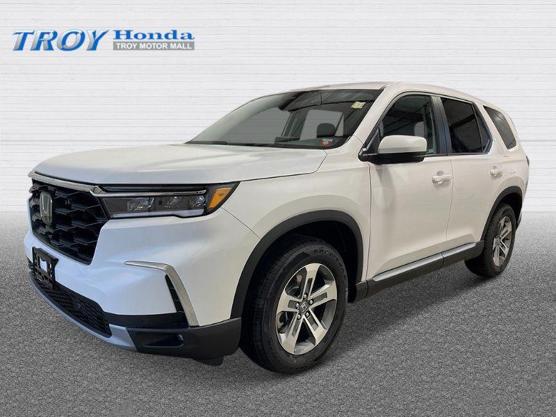new 2025 Honda Pilot car, priced at $46,505