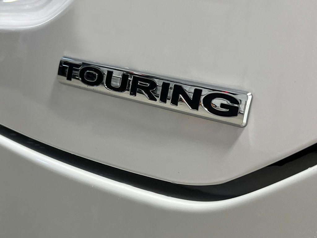 new 2025 Honda Pilot car, priced at $50,550