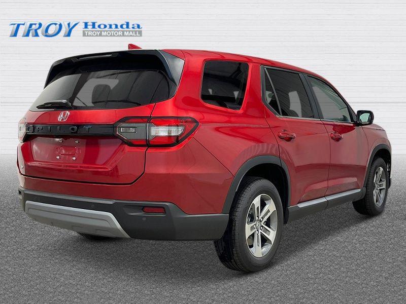 new 2025 Honda Pilot car, priced at $48,280