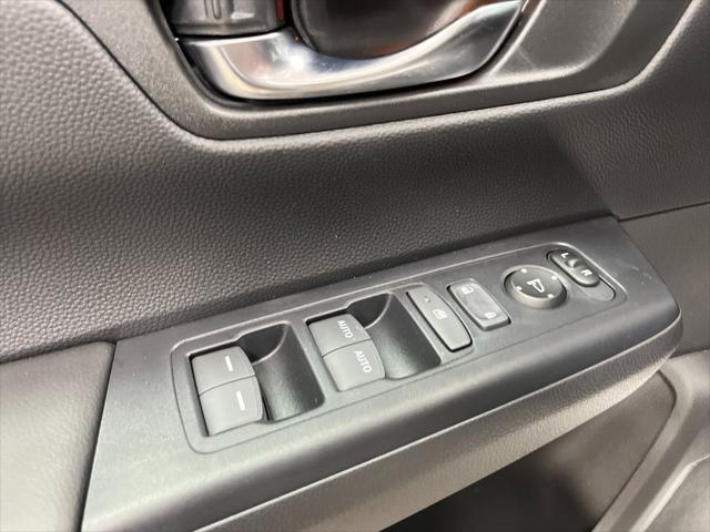 new 2026 Honda CR-V Hybrid car, priced at $40,650