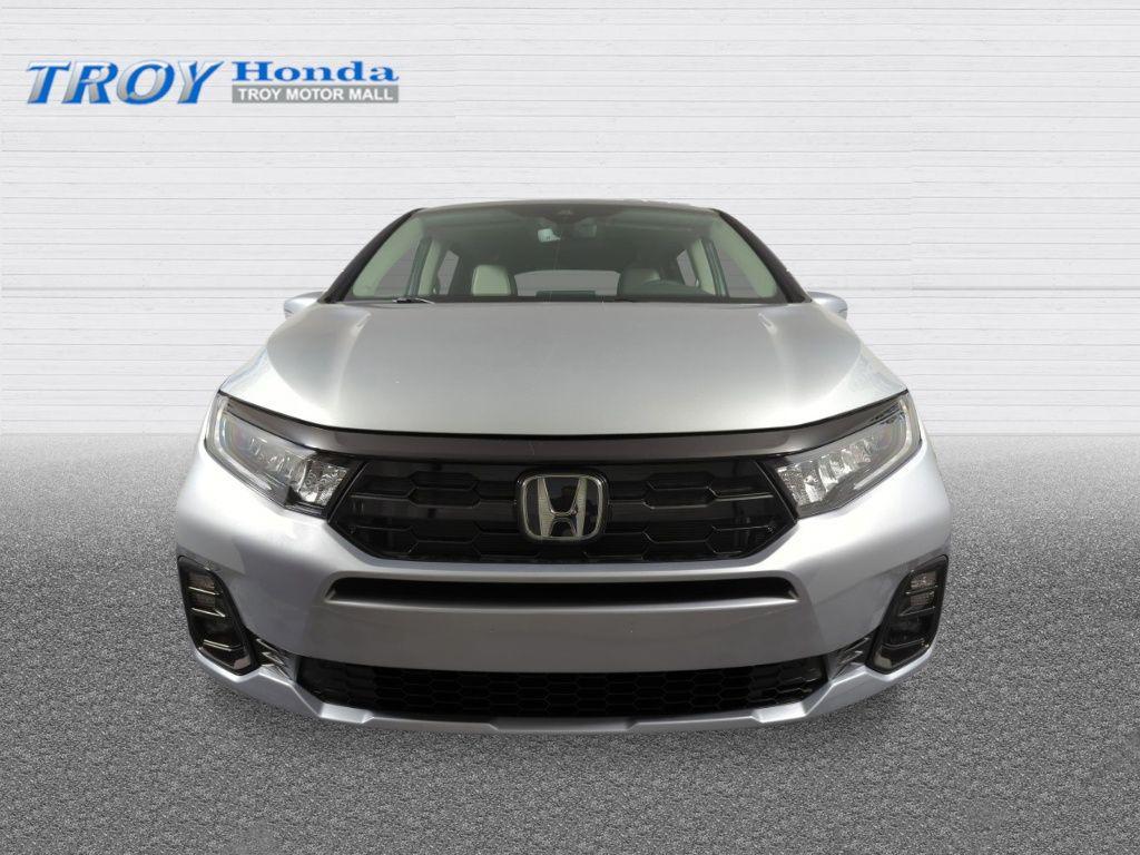 new 2026 Honda Odyssey car, priced at $52,190