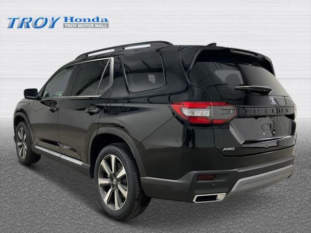 new 2025 Honda Pilot car, priced at $53,780