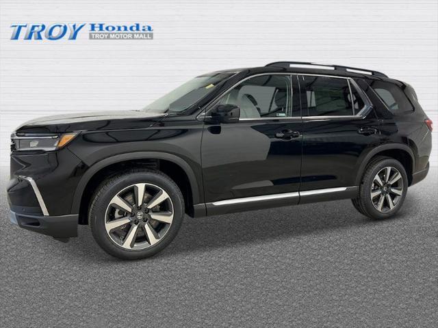 new 2025 Honda Pilot car, priced at $52,780