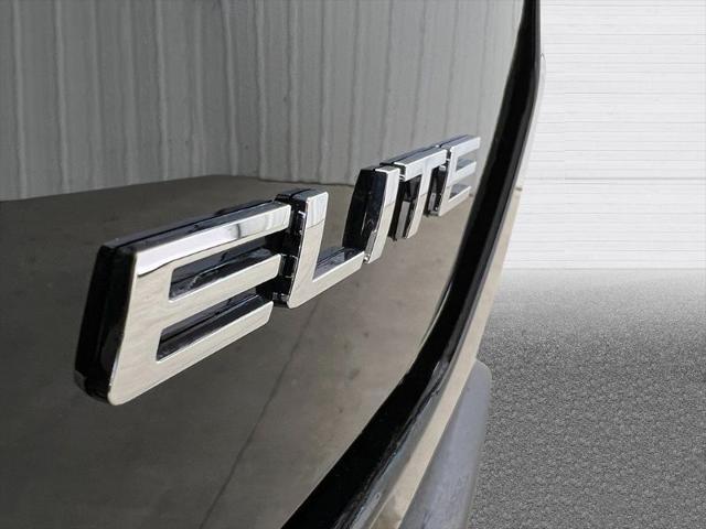 new 2025 Honda Pilot car, priced at $52,780