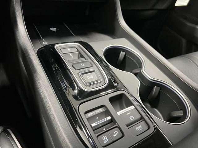 new 2025 Honda Pilot car, priced at $52,780