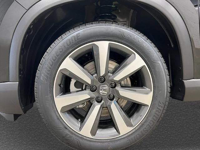 new 2025 Honda Pilot car, priced at $53,780
