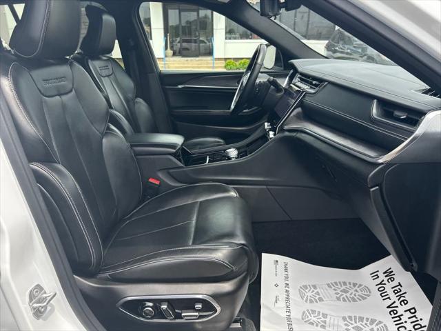 used 2022 Jeep Grand Cherokee car, priced at $35,490