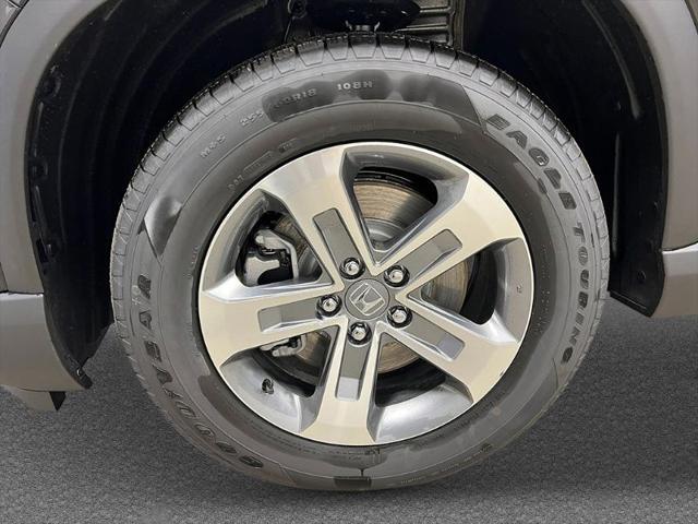 new 2025 Honda Pilot car, priced at $47,050