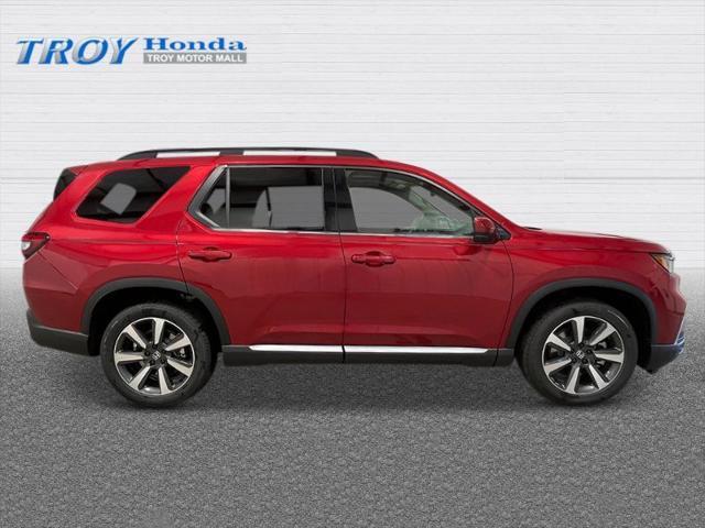new 2025 Honda Pilot car, priced at $55,715