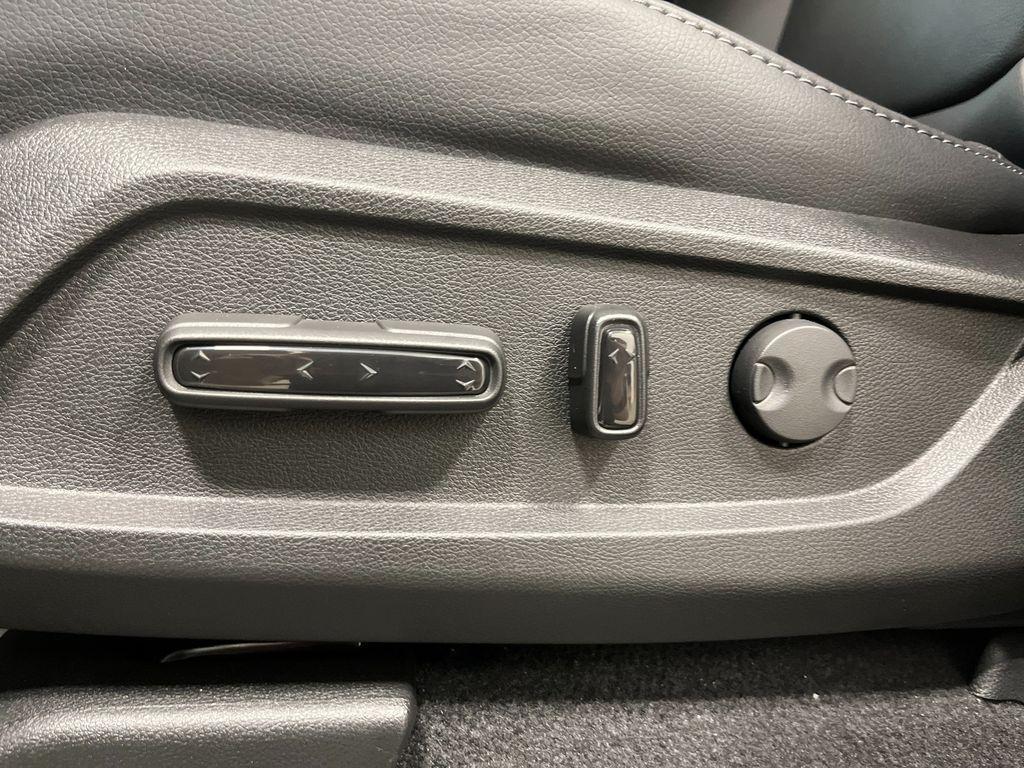 new 2025 Honda Pilot car, priced at $53,450