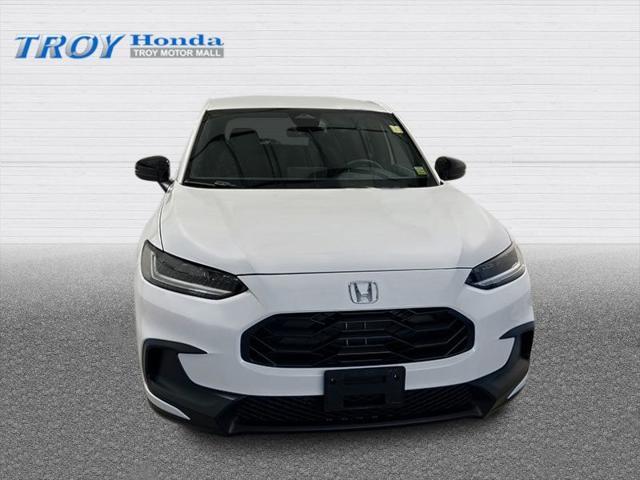 new 2025 Honda HR-V car, priced at $30,350