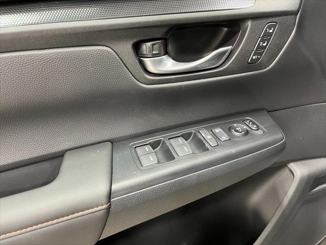 new 2025 Honda CR-V Hybrid car, priced at $41,000
