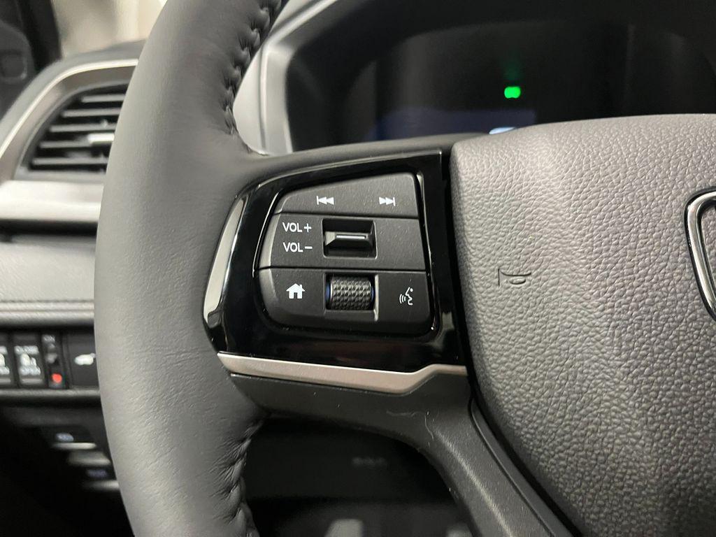 new 2025 Honda Odyssey car, priced at $42,670