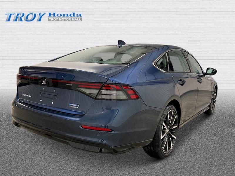 new 2025 Honda Accord Hybrid car, priced at $40,495