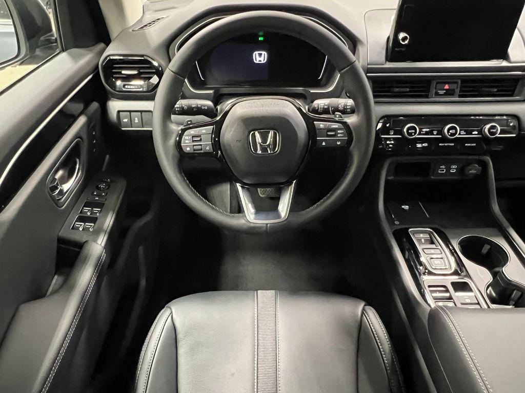 new 2025 Honda Pilot car, priced at $46,780