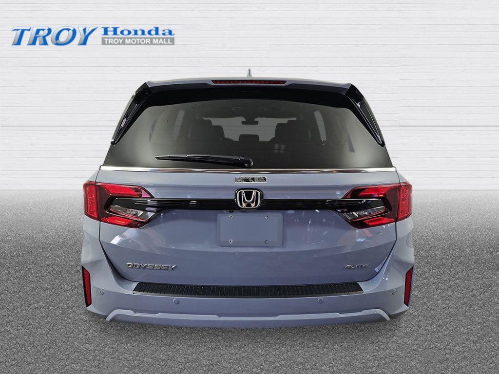 new 2026 Honda Odyssey car, priced at $52,600