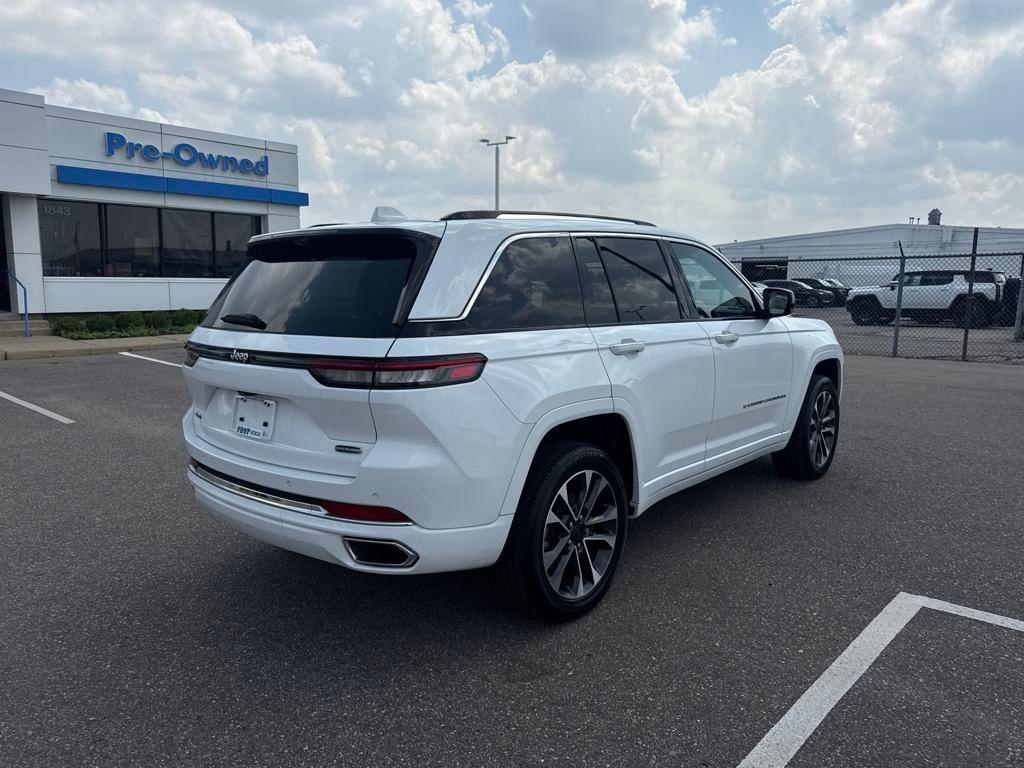 used 2022 Jeep Grand Cherokee car, priced at $39,590