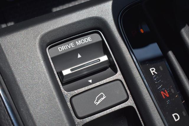 new 2026 Honda CR-V Hybrid car, priced at $38,525