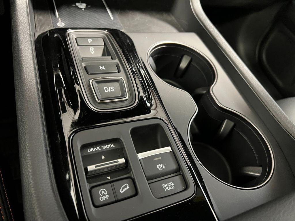 new 2025 Honda Pilot car, priced at $49,895