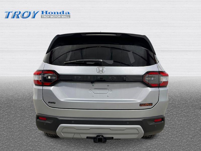 new 2025 Honda Pilot car, priced at $49,895