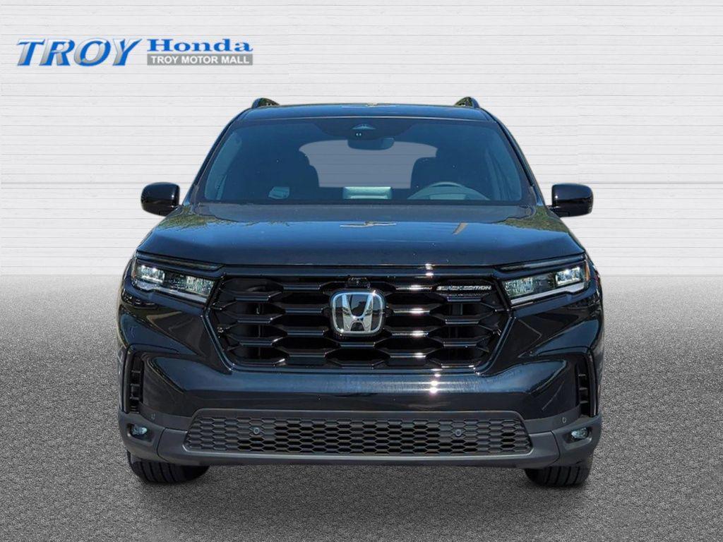new 2025 Honda Pilot car, priced at $55,760