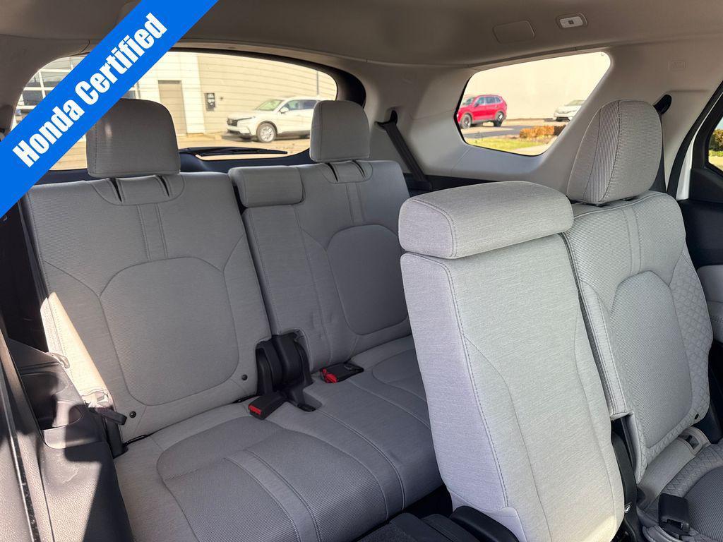 used 2023 Honda Pilot car, priced at $30,990