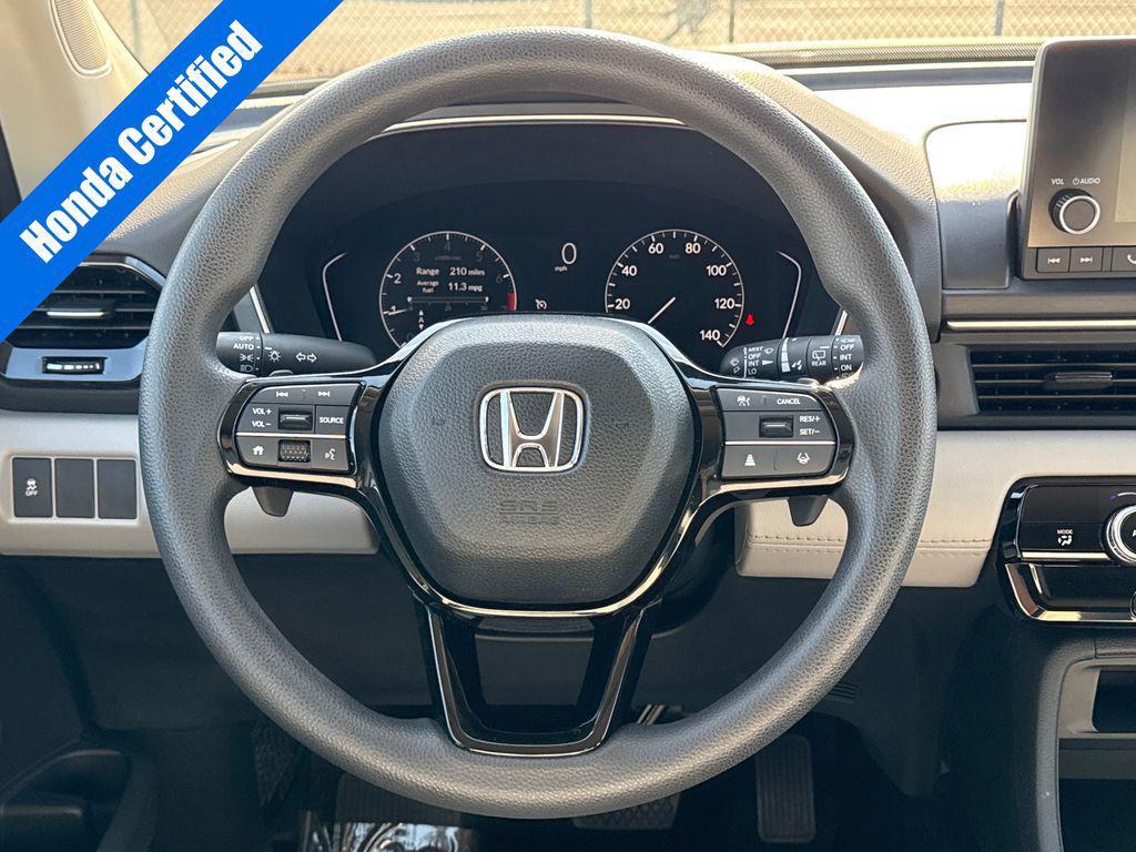 used 2023 Honda Pilot car, priced at $30,990